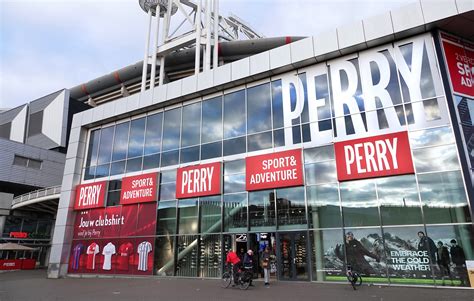 Perry Sport goes bust as high street problems continue.